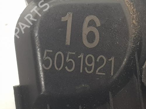 Front left lock TOYOTA LAND CRUISER PRADO (_J12_) 3.0 D-4D (KDJ120, KDJ125) | BP11428730C98 