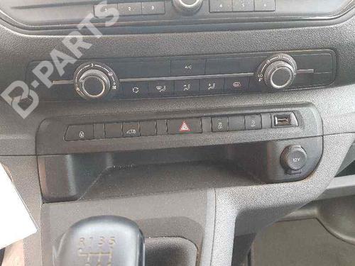 Front left exterior door handle PEUGEOT EXPERT Van (V_) 1.6 BlueHDi 115 | BP7207428C128  - Image 38