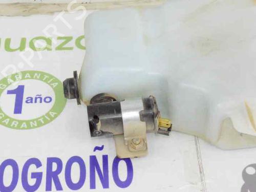 Windscreen washer tank MITSUBISHI PAJERO III (V7_W, V6_W) 3.2 Di-D (V68W, V78W) | BP7421051C113 