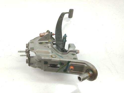 Clutch pedal NISSAN NAVARA NP300 Pickup (D23, D23T) 2.3 dCi 4x4 (D231, D23T) | BP30175675I13 