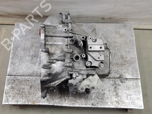 Used Gearbox Gearbox CITROËN C3 AIRCROSS II (2R_, 2C_) 1.6 BlueHDi 120 (2CBHZH) (120 hp) 36223677 36223677