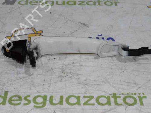 Front right exterior door handle BMW 1 (F20) 118 d | BP1635847C129 