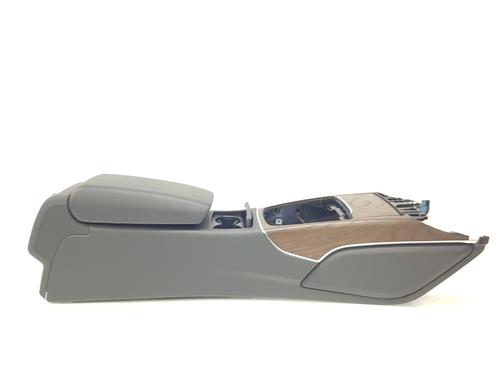 Used Armrest / Center console AUDI A6 C7 (4G2, 4GC) 2.0 TDI (190 hp) 30472125