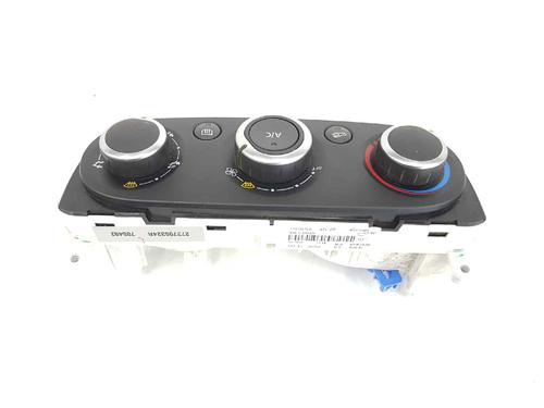 Climate control RENAULT CLIO IV (BH_) 1.5 dCi 75 | BP4927749I5 