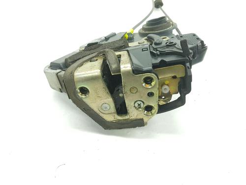 Cerradura puerta trasera izquierda TOYOTA LAND CRUISER PRADO (_J12_) 3.0 D-4D (KDJ120, KDJ125) (163 hp) 15905886