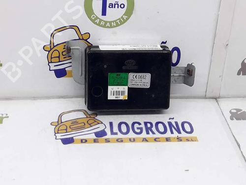 Used Electronic module HYUNDAI TUCSON (JM) 2.0 (141 hp) 1943410