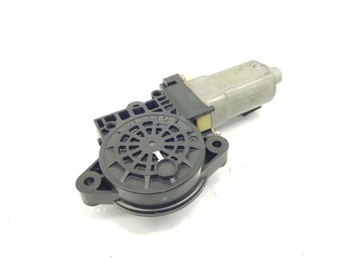 Right front window motor KIA SPORTAGE II (JE_, KM_) 2.0 CRDi 4WD | BP13297957E20 