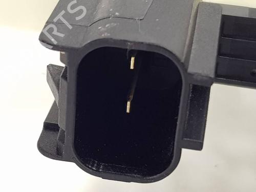 Left front window motor FORD PUMA (J2K, CF7) | BP39192709E21 - Image 2