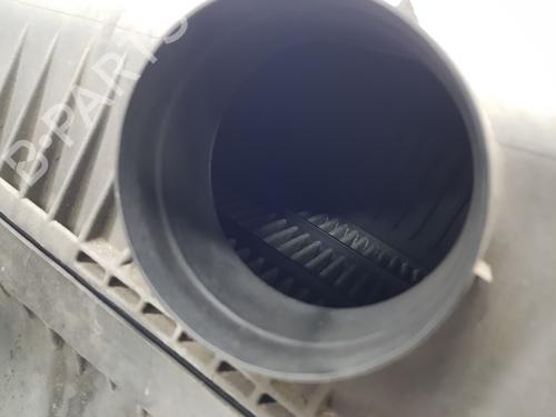 Air filter box MITSUBISHI PAJERO III (V7_W, V6_W) 3.2 Di-D (V68W, V78W) | BP31043942M87