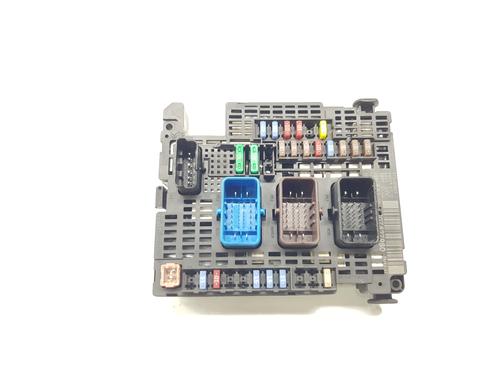 Used Fuse box CITROËN C4 II (NC_) 1.6 HDi 115 (114 hp) 30682304