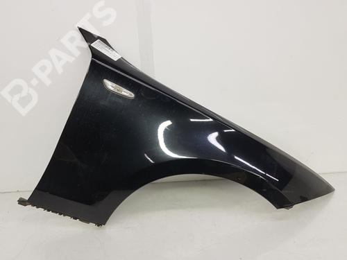 Used Right front fenders Right front fenders BMW 1 (E81) 118 d (143 hp) 7920708 7920708