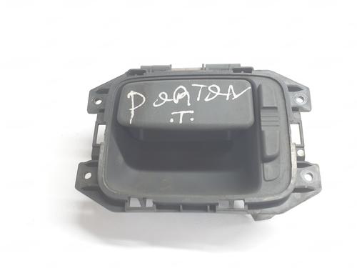 Tailgate handle MERCEDES-BENZ VITO Bus (W639) 115 CDI (639.701, 639.703, 639.705) | BP28355634C132 