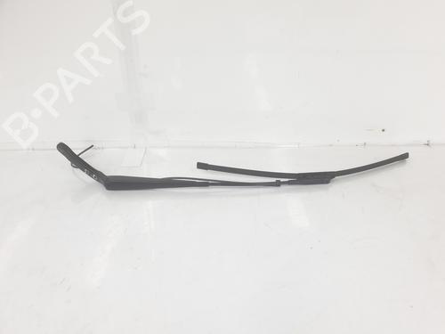 Used Front windshield wiper arm MERCEDES-BENZ SPRINTER 3,5-t Van (B906) 313 CDI (906.631, 906.633, 906.635, 906.637) (129 hp) 10002796