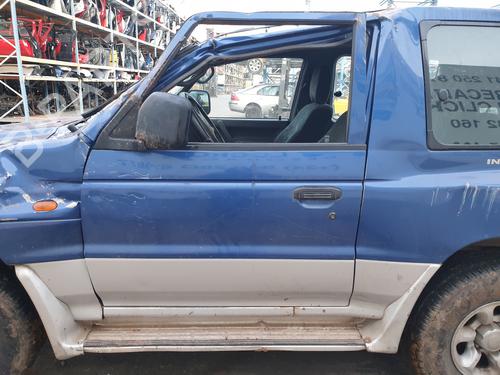 Glove box MITSUBISHI PAJERO II (V3_W, V2_W, V4_W, V5_W) 2.5 TD 4WD (V24W) | BP21518953C95 
