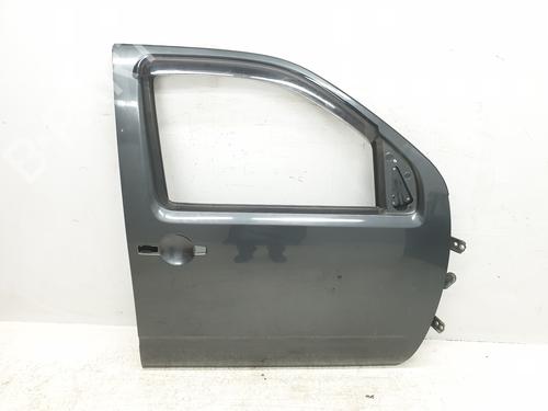 Used Right front door Right front door 29632024 29632024