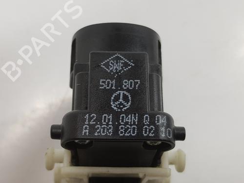 Right front window switch MERCEDES-BENZ C-CLASS (W203) C 220 CDI (203.008) | BP9978212I26 