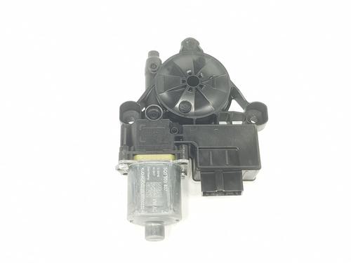 Left rear window motor VW GOLF VII (5G1, BQ1, BE1, BE2) 2.0 TDI | BP15658857E23 