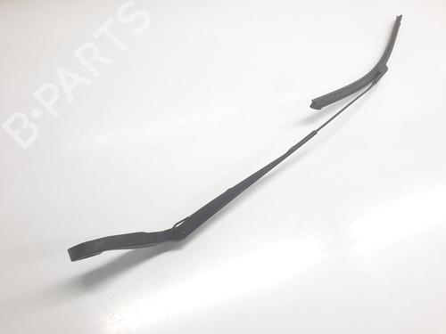 Used Front windshield wiper arm PEUGEOT BOXER Van [2006-2026]  31589662