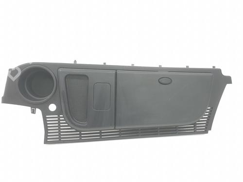 Used Glove box LAND ROVER DISCOVERY III (L319) 2.7 TD 4x4 (190 hp) 20191589