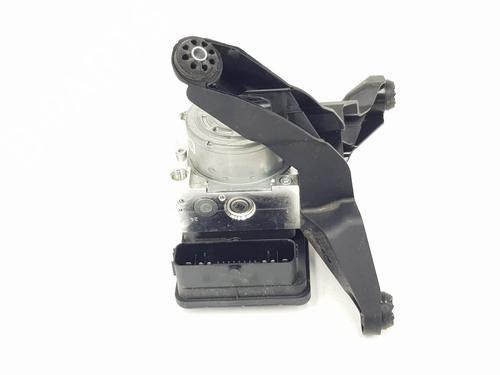 Used ABS pump BMW X1 (F48) xDrive 18 d (150 hp) 20197498