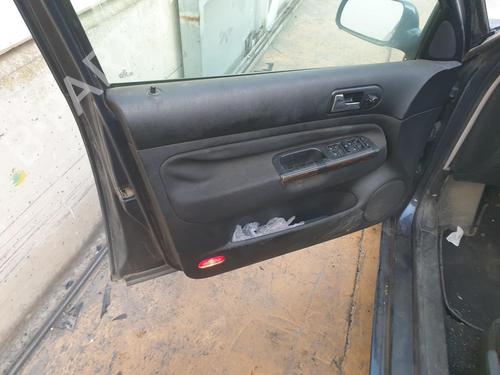 Vindusheismotor høyre bak VW GOLF IV (1J1) 1.9 TDI | BP11428588E22 