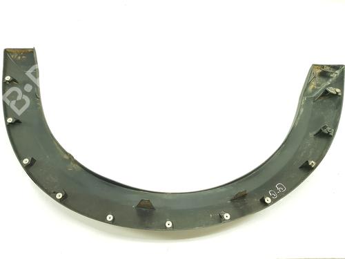 Front right wheel arch trim LAND ROVER DISCOVERY III (L319) 2.7 TD 4x4 | BP20187524C135 