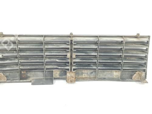 Grille MITSUBISHI PAJERO I (L04_G, L14_G) 2.5 TD 4WD (L049G, L149G) | BP14993619C40 