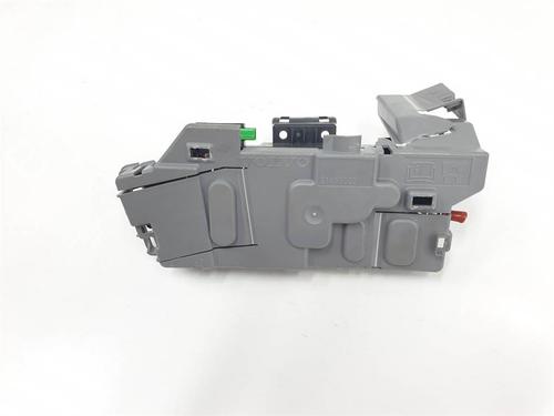 Used Fuse box Fuse box 38936557 38936557
