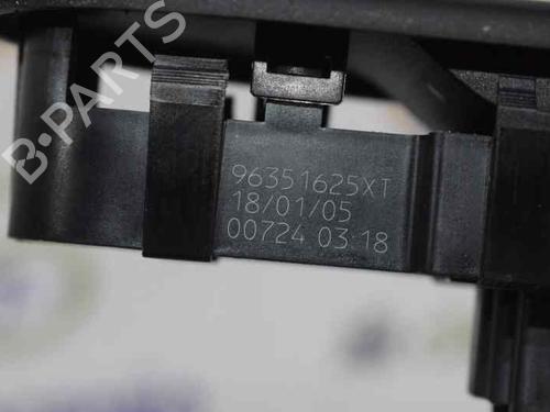 Right front window switch PEUGEOT 307 Break (3E) 1.6 HDi 110 | BP1366026I26 