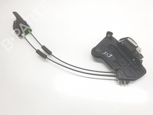 front-left-lock-toyota-hilux-viii-pickup-_n1_-2015-30706651 main image