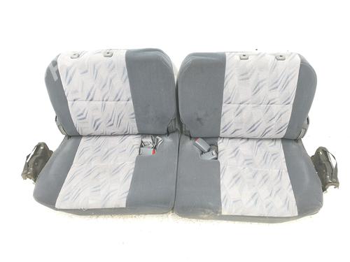 Sæde bagtil (3. række) TOYOTA LAND CRUISER 90 (_J9_) 3.0 TD (KZJ90_, KZJ95_, KZJ90R, KZJ95R, KZJ90W, KZJ95W) (125 hp) 18910063