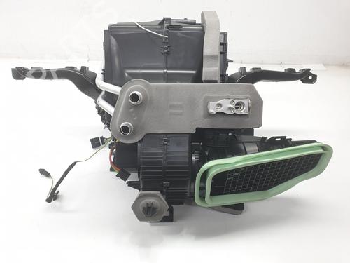 Used Heater matrix box OPEL ASTRA L Sports Tourer (O5) 1.2 (FRHNPJ) (110 hp) 23040645