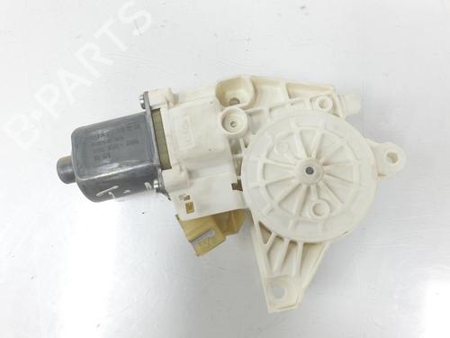 Used Left rear window motor MERCEDES-BENZ M-CLASS (W164) ML 300 CDI 4-matic (164.121) (204 hp) 10043150