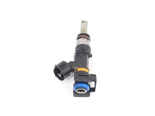 Used Injector DACIA SANDERO II TCe 90 (B8M1, B8MA, B8AC) (90 hp) 8807766