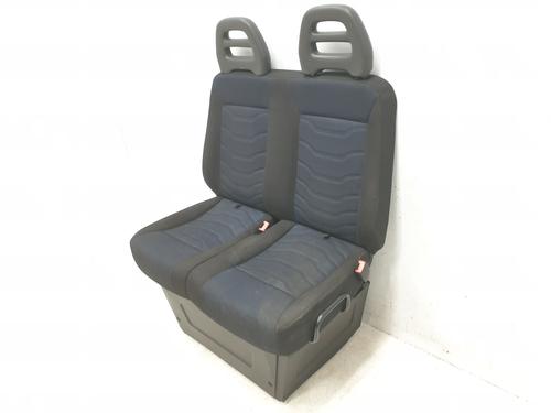 Right front seat IVECO DAILY VI Van 33S14, 35S14 | BP32211374C16 