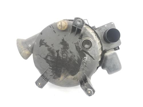 Used Air filter box TOYOTA LAND CRUISER 90 (_J9_) 3.0 TD (KZJ90_, KZJ95_, KZJ90R, KZJ95R, KZJ90W, KZJ95W) (125 hp) 14090128