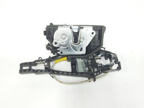 Used Front right lock BMW 1 (F21) 116 d (116 hp) 8941377