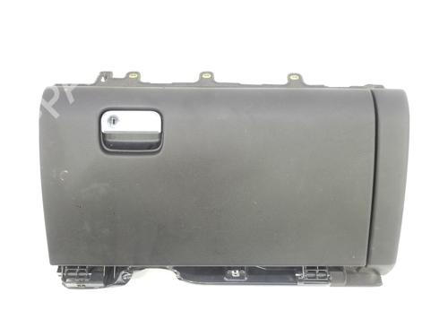 Used Glove box PORSCHE CAYENNE (92A) 3.0 Diesel (239 hp) 8640716