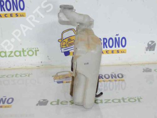 Windscreen washer tank TOYOTA LAND CRUISER 90 (_J9_) 3.0 D-4D 4WD (KDJ90_, KDJ95_, KDJ90W, KDJ95W) | BP7420221C113 