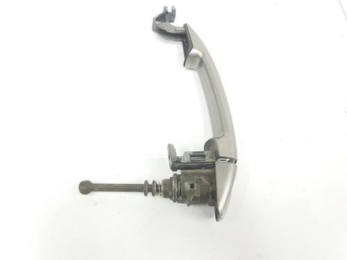 Front left exterior door handle PEUGEOT 407 (6D_) 2.0 HDi (6DRHRH) | BP8281707C128 
