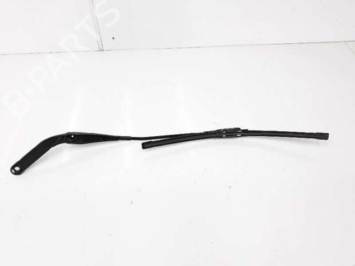 Front windshield wiper arm BMW 1 (E87) 118 d | BP6130051C143 
