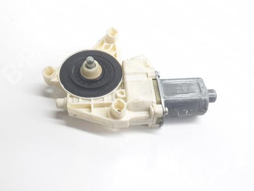 Used Left front window motor MERCEDES-BENZ VITO Tourer (W447) 116 CDI (447.701, 447.703, 447.705) (163 hp) 22217165