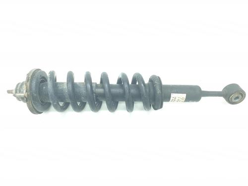 Used Right front shock absorber TOYOTA LAND CRUISER PRADO (_J15_) 3.0 D-4D (KDJ155_, KDJ150_, KDJ150R, KDJ155R) (190 hp) 18307360