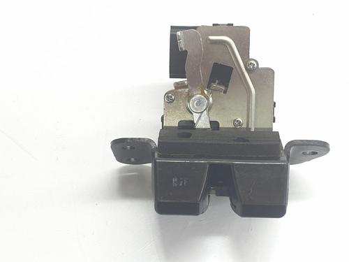 Used Tailgate lock KIA CEE'D Hatchback (ED) 1.6 CVVT (125 hp) 25722145