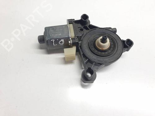 Used Left front window motor Left front window motor VW T-ROC (A11, D11) [2017-2026] 39599303 39599303