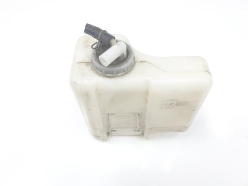 Ausgleichsbehälter für MITSUBISHI PAJERO III (V7_W, V6_W) 3.2 Di-D (V68W) (160 hp) 31345998
