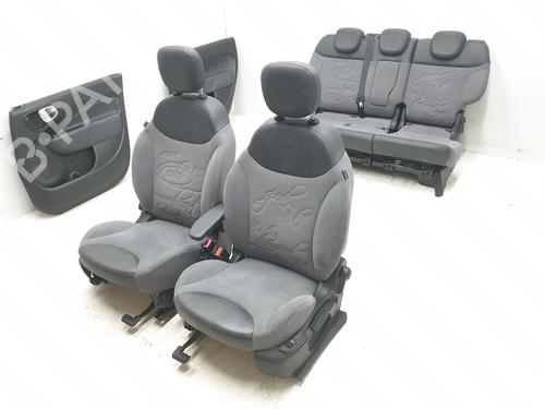 Seats set FIAT 500L (351_, 352_) 1.6 D Multijet (199LYD1B) | BP29140395C78 