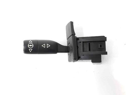 Used Steering wheel controls LAND ROVER RANGE ROVER III (L322) 3.0 D 4x4 (177 hp) 5766420