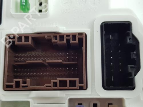 Fuse box OPEL ASTRA L Sports Tourer (O5) 1.2 (FRHNSL, FRHNSR) | BP24036800E1 