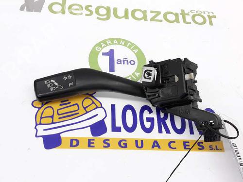 Used Steering column stalk SEAT LEON (1P1) 1.4 TSI (125 hp) 1944019